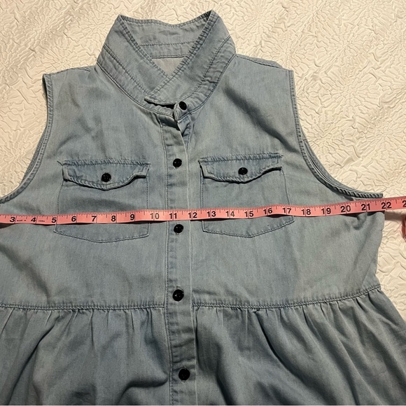 Sleeveless Light Blue Denim Dress - Picture 4 of 4